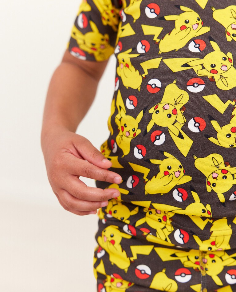 Pikachu & Pokeball Pajama Set | Pokémon Collection | Hanna Andersson