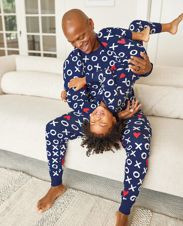 Valentine's Day Family Pajamas | Hanna Andersson
