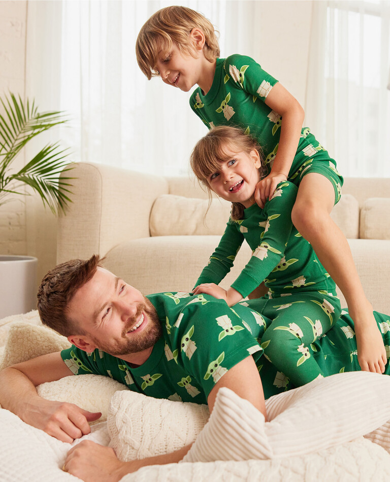Star Wars™ Grogu Matching Family Pajamas | Hanna Andersson