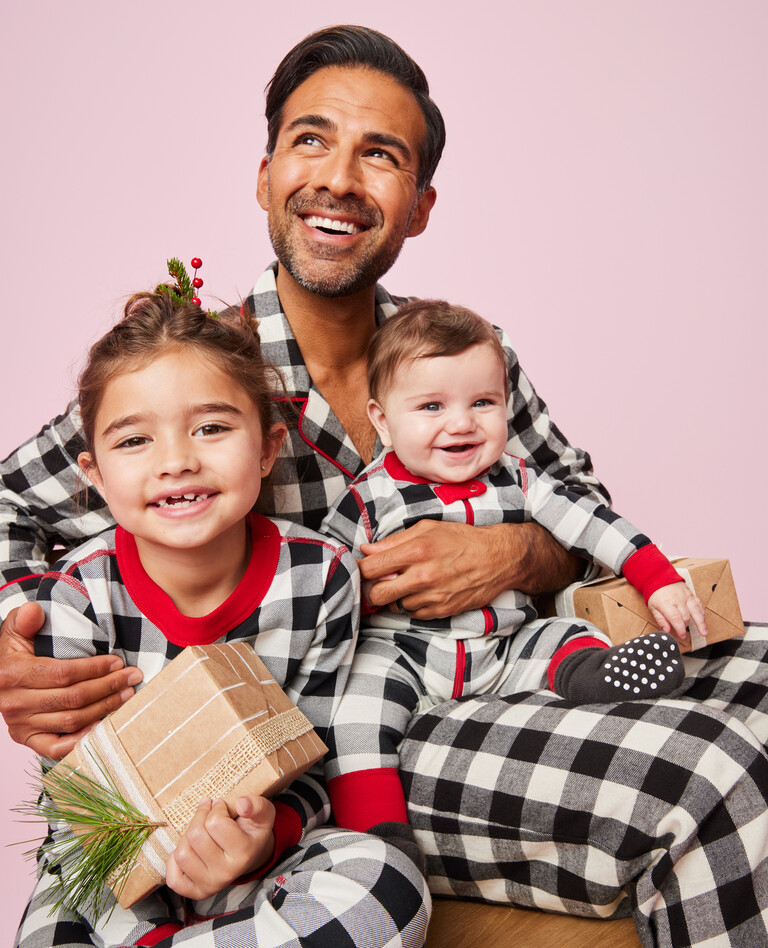 Buffalo Plaid Matching Family Pajamas | Hanna Andersson