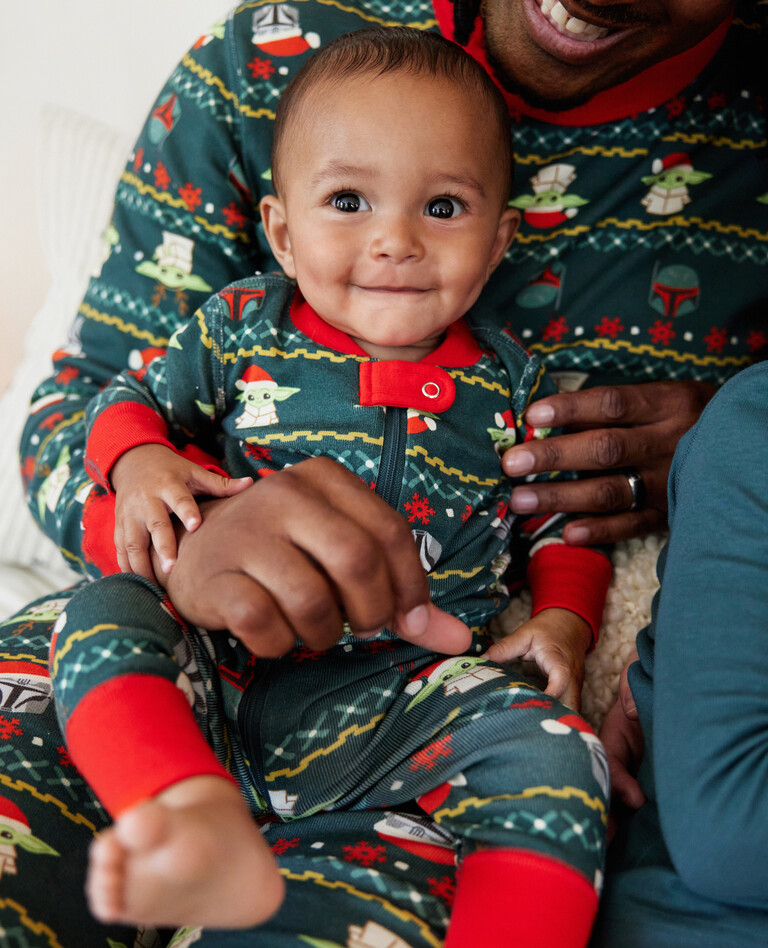 Star Wars™ Grogu Holiday Matching Family Pajamas​ | Hanna Andersson