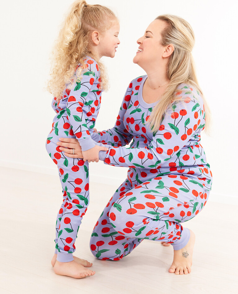 Cherry Cheer Matching Mommy & Me Pajamas | Hanna Andersson